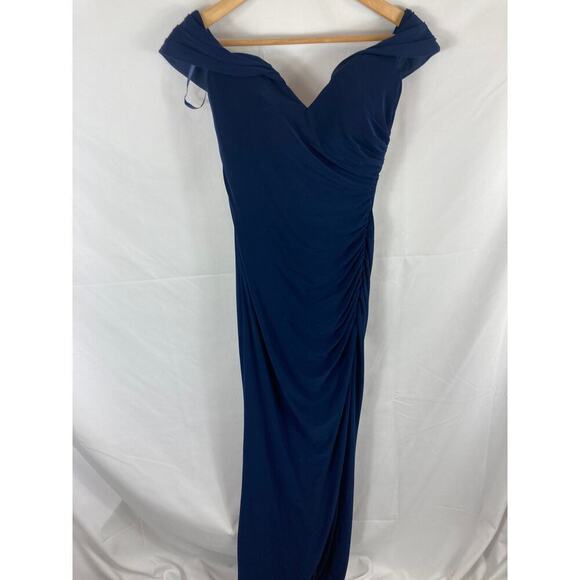 La Femme Off Shoulder Jersey Gown Navy size 2 - Picture 2 of 8